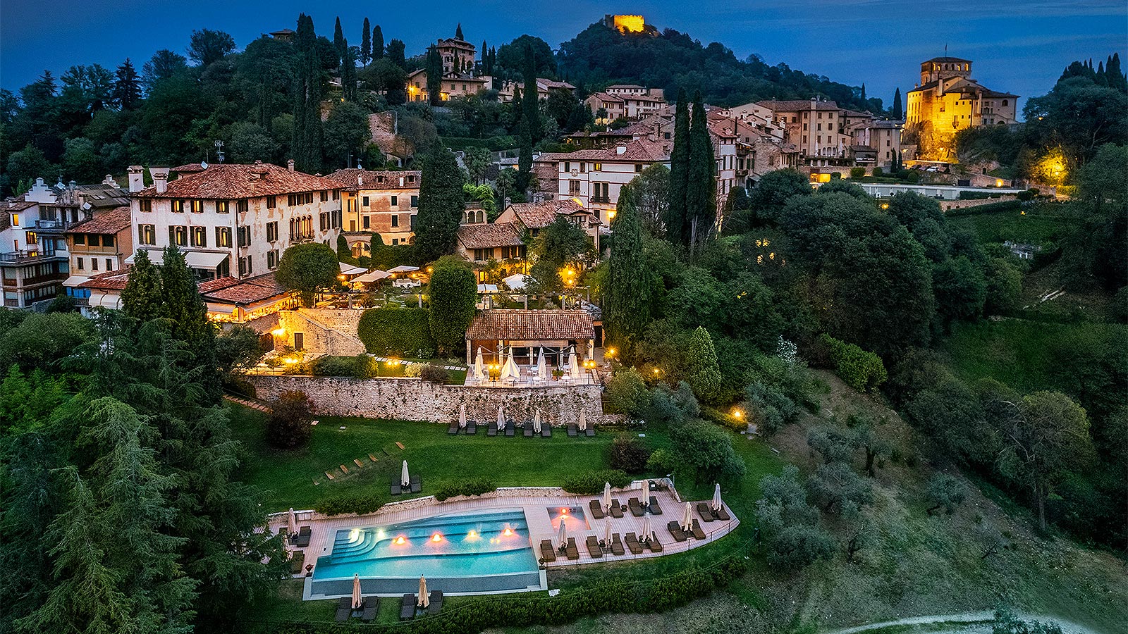 Hotel Villa Cipriani — Photo 2