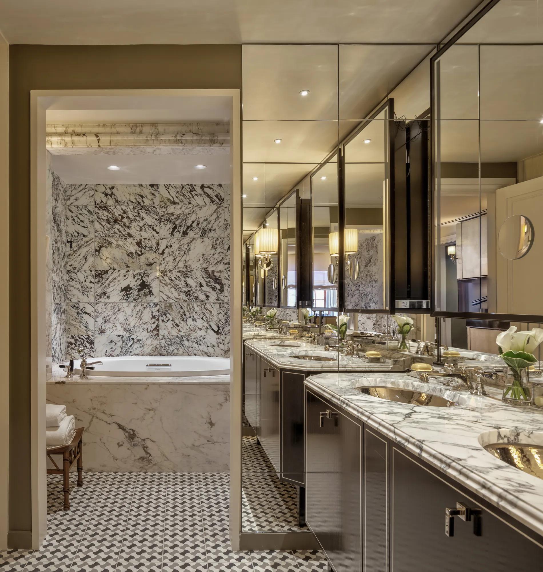 The Carlyle, A Rosewood Hotel