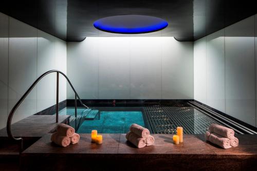 Four Seasons Hotel London at Park Lane — Photo 3