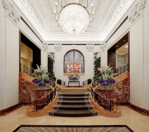 The Peninsula New York — Photo 2