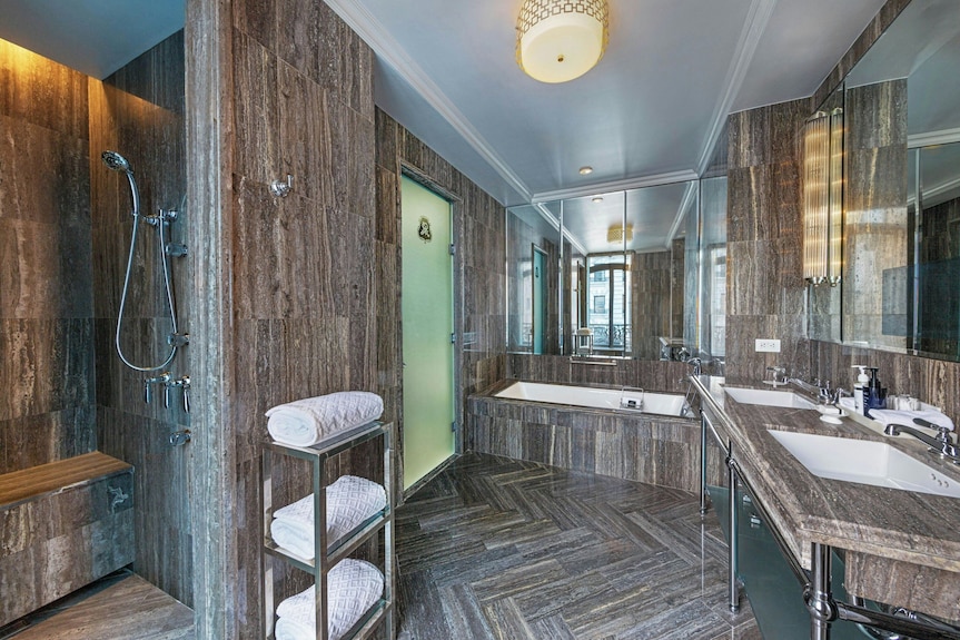 The St. Regis New York — Photo 3