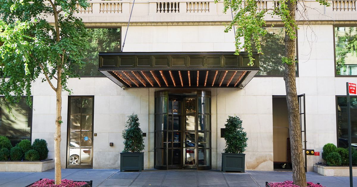 Gramercy Park Hotel — Photo 3