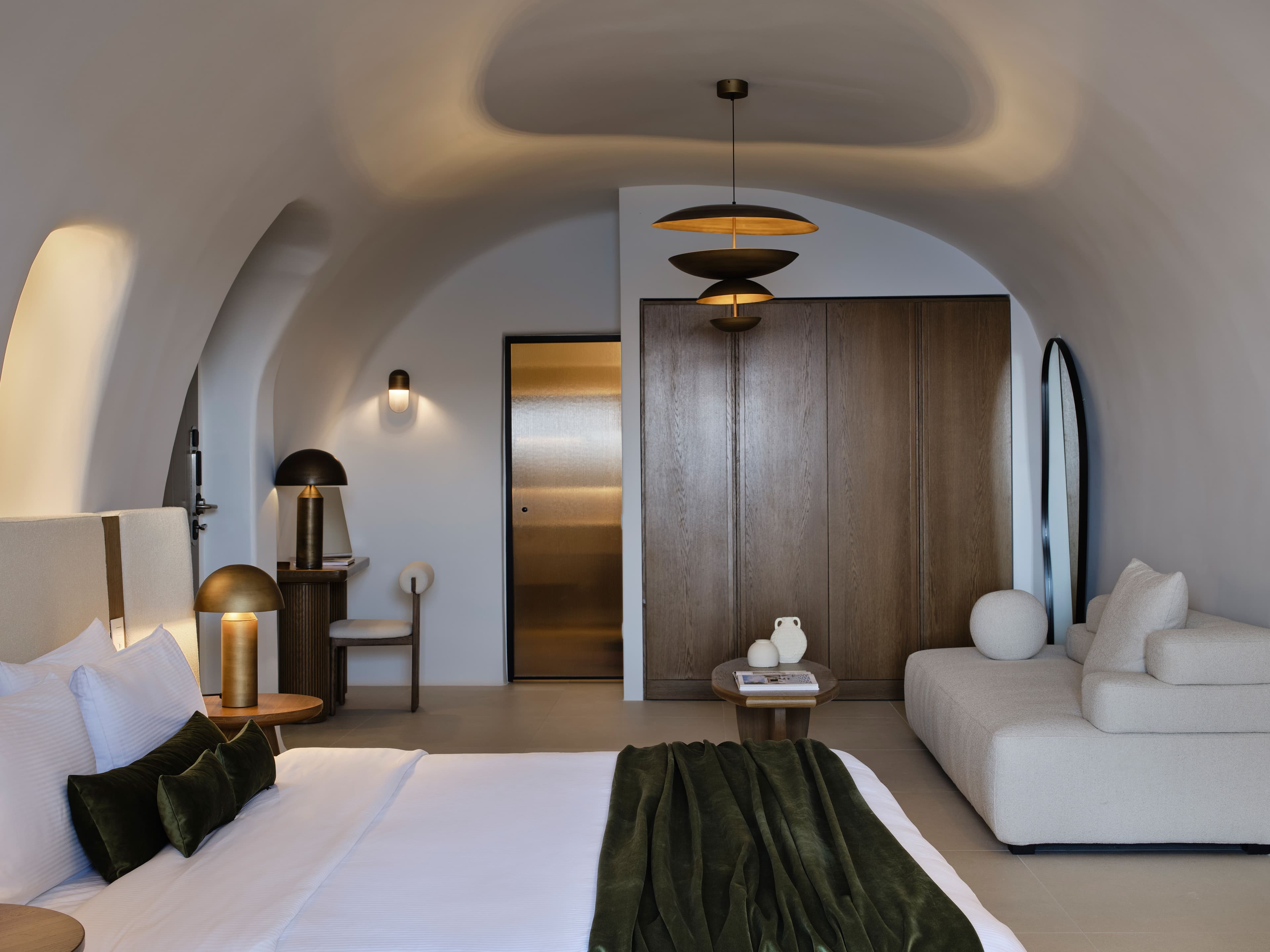 Andronis Exclusive Suites — Photo 3