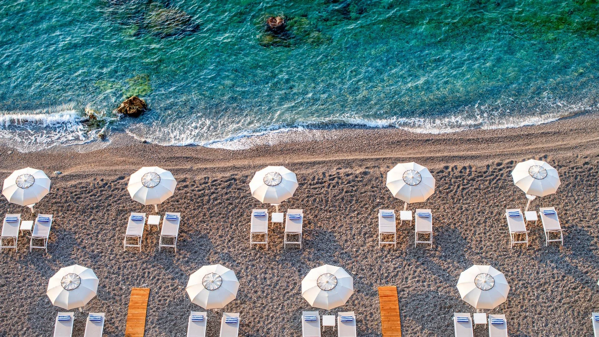 Borgo Santandrea — Beach