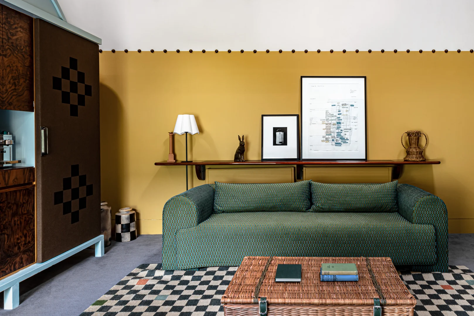 Cowley Manor Experimental — Churns River Junior Suite 2