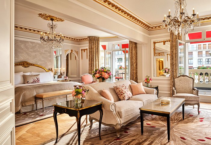 Hôtel Plaza Athénée Paris — Photo 2