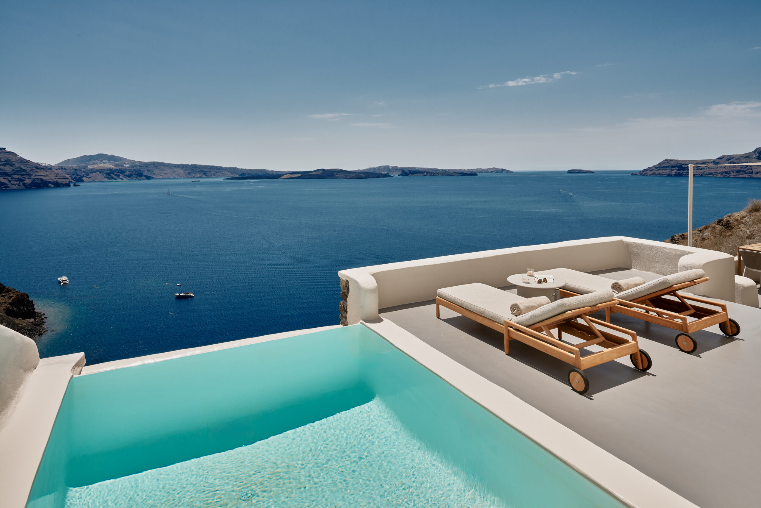 Mystique Santorini — Photo 3