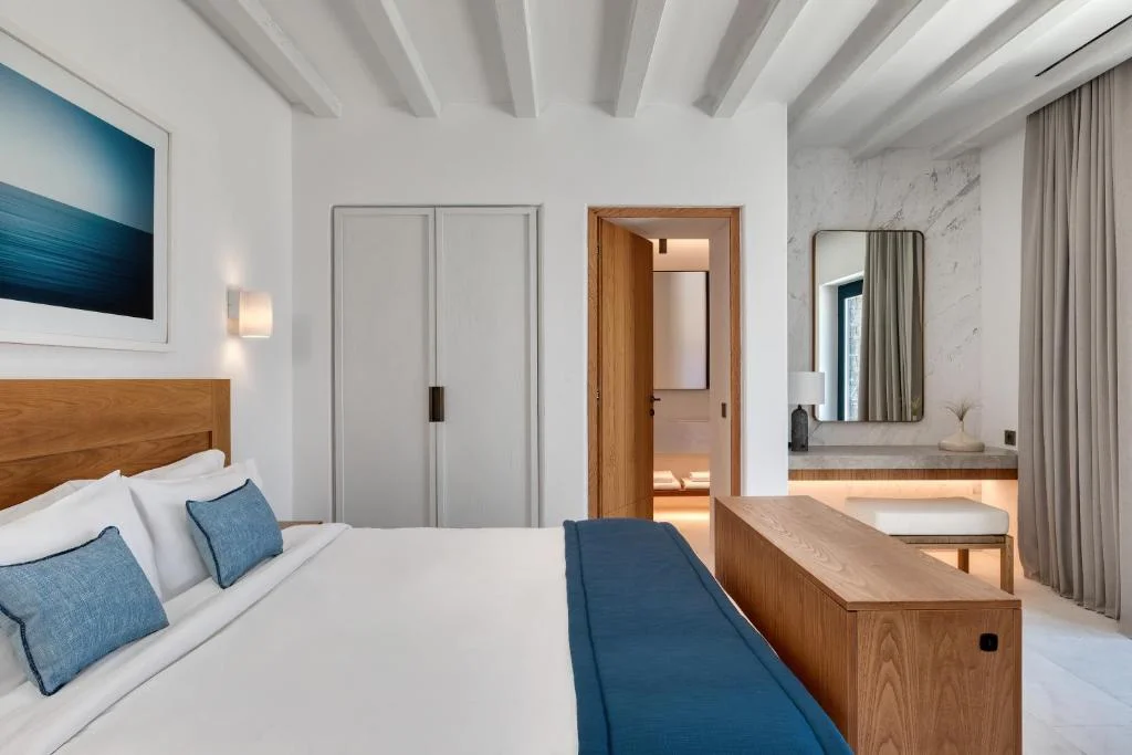 Sandblu Resort Santorini — Deluxe Room With Pool 2