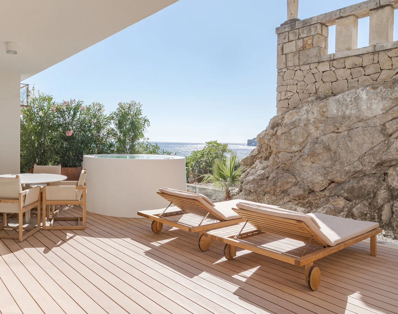 Villa Dubrovnik — Amor Suite 4